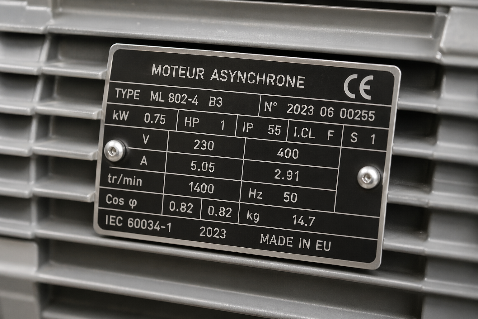 Comment choisir un condensateur pour moteur électrique monophasé